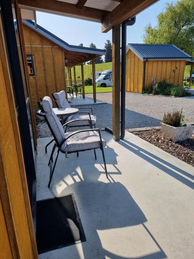 Cheviot Motels, Cabins And Camp Kültér fotó